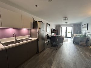 Photo 9- click for photo gallery